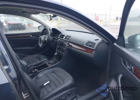 2012 Volkswagen Passat 2.0L Tdi Sel Premium from USA, damaged, VIN 1VWCN7A31CC058912